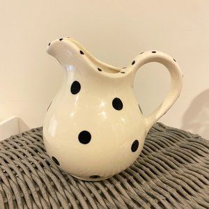 Frideaux Bynum Ceramic Creamer